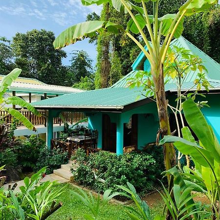O'Soleil Chalets Self Catering 拉迪格岛 外观 照片